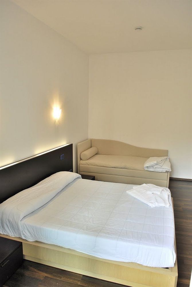 Medi Garden Hotel&Residence Alba Adriatica Eksteriør billede